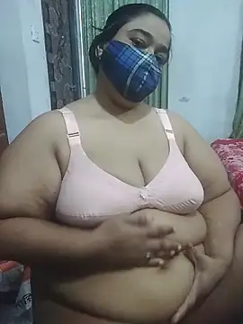 momo loves online show from 27, 4, 2026