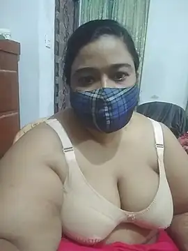 Snapshot of momo_loves chatting on 22, 6, 2026 momo loves online show from 22, 6, 2026