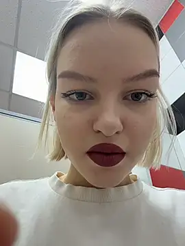 AshleyMur online show from 18, 2, 2026