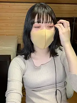 Snapshot of minami_room chatting on 14, 5, 2026 minami room online show from 14, 5, 2026