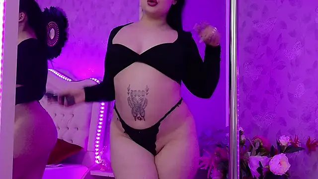 LunaXBabe online show from 25, 4, 2026
