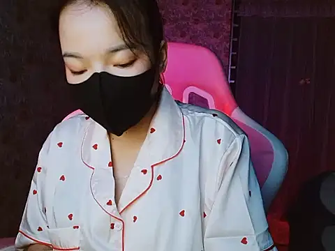 -Tamy- online show from 28, 4, 2026