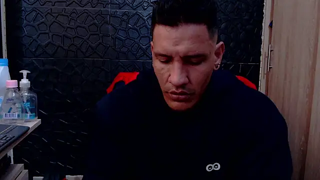 viktor herrera online show from 2, 2, 2026