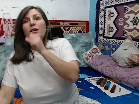 Adelinemilf online show from 12, 1, 2026