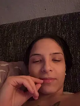 Snapshot of Evelin199 chatting on 5, 3, 2026 Evelin199 online show from 5, 3, 2026