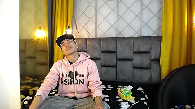 Snapshot of Maik_Russo chatting on 19, 1, 2026 Maik Russo online show from 19, 1, 2026