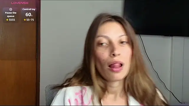 Sweet moon v  online show from 9, 6, 2026