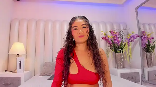 CamilaCastillo online show from 25, 4, 2026