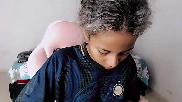 linda brown  online show from 22, 4, 2026