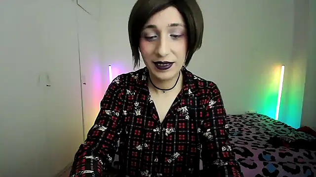 HoneyValentine online show from 7, 2, 2026