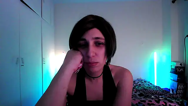 HoneyValentine online show from 27, 3, 2026