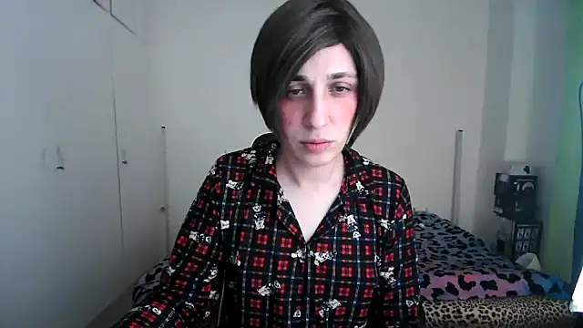 HoneyValentine online show from 23, 4, 2026