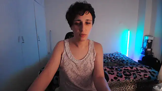 HoneyValentine online show from 11, 6, 2026