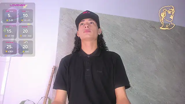 Snapshot of Treyk_king chatting on 10, 3, 2026 Treyk king online show from 10, 3, 2026