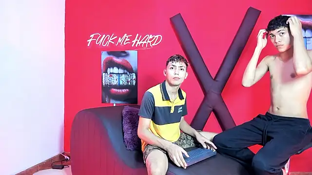 Snapshot of AVENGER_BOYS2026 chatting on 15, 2, 2026 AVENGER BOYS2026 online show from 15, 2, 2026