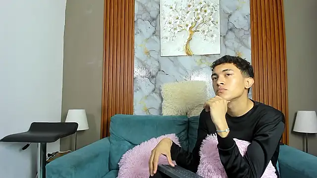 Snapshot of AVENGER_BOYS2026 chatting on 12, 3, 2026 AVENGER BOYS2026 online show from 12, 3, 2026