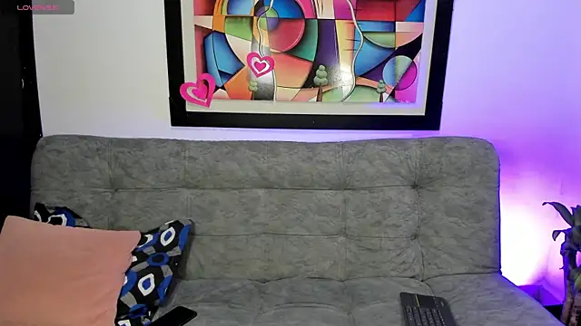 shy nanami online show from 19, 4, 2026