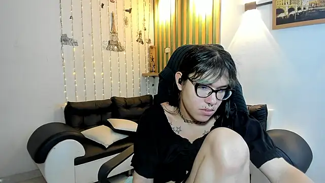 lilith ayanami online show from 27, 7, 2026