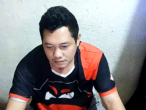 UrAsianGuy90 online show from 3, 2, 2026