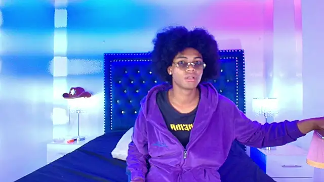 Cristal and luke online show from 26, 4, 2026