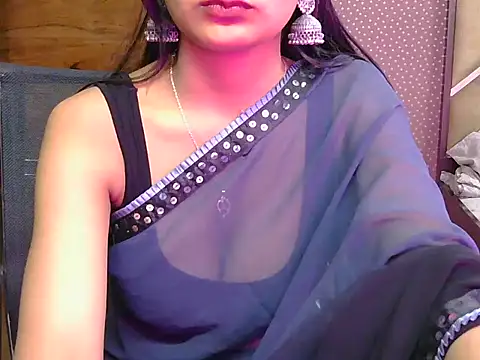sweet riyaaa online show from 11, 4, 2026