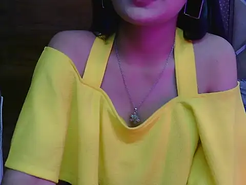 sweet riyaaa online show from 3, 5, 2026