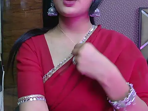 Snapshot of sweet_riyaaa chatting on 18, 5, 2026 sweet riyaaa online show from 18, 5, 2026