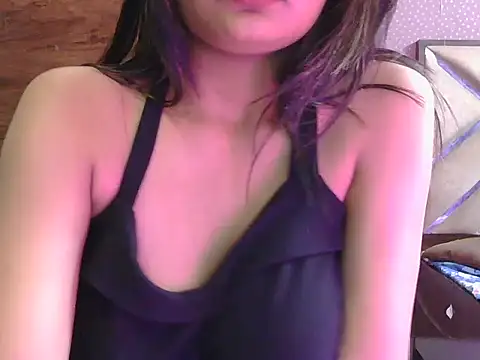 Snapshot of sweet_riyaaa chatting on 10, 7, 2026 sweet riyaaa online show from 10, 7, 2026