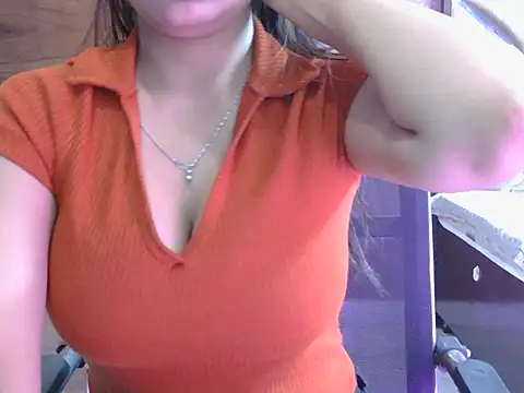 Snapshot of sweet_riyaaa chatting on 18, 7, 2026 sweet riyaaa online show from 18, 7, 2026