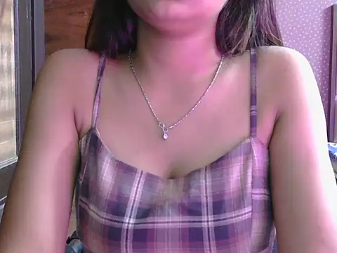 Snapshot of sweet_riyaaa chatting on 21, 7, 2026 sweet riyaaa online show from 21, 7, 2026