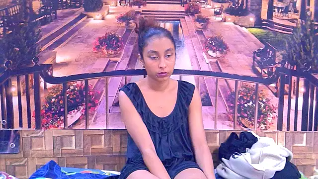 IndianSexyButt online show from 23, 4, 2026