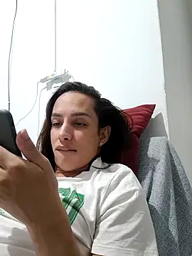 Snapshot of ofjuliaa chatting on 9, 5, 2026 ofjuliaa online show from 9, 5, 2026
