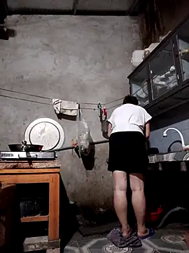 Lyna sexy24 online show from 23, 4, 2026