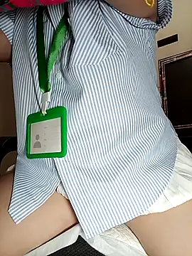 Lyna sexy24 online show from 6, 6, 2026