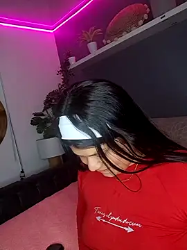 adhara-walk online show from 15, 1, 2026