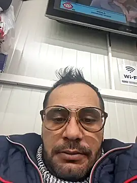 julian-112 online show from 20, 2, 2026