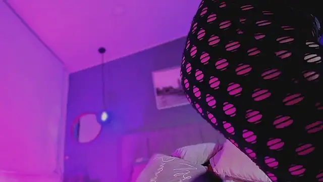 Nathalia stone  online show from 18, 1, 2026