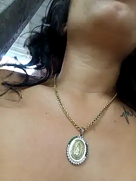 chikivivi- online show from 20, 4, 2026