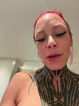 TittenTina online show from 8, 2, 2026