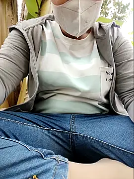 linhha23 online show from 25, 4, 2026