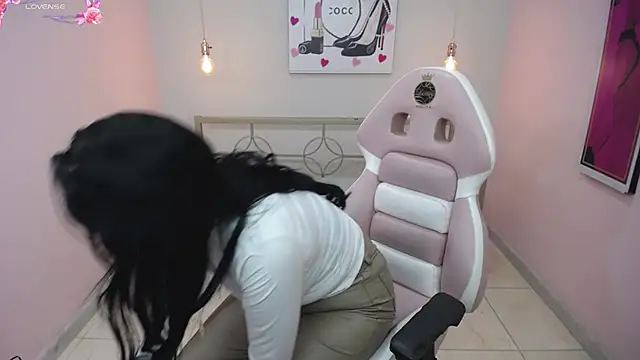 Adri gomez x online show from 10, 4, 2026