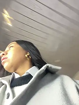 DulceRouss  online show from 24, 4, 2026