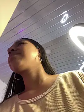 DulceRouss  online show from 25, 4, 2026