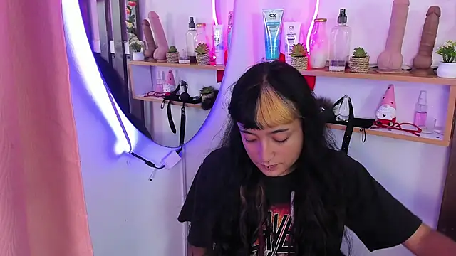 MeowMota  online show from 25, 4, 2026