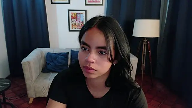 Snapshot of SofiaMante_ chatting on 16, 5, 2026 SofiaMante online show from 16, 5, 2026