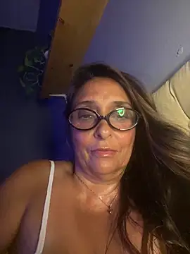 Snapshot of Annalua73 chatting on 7, 1, 2026 Annalua73 online show from 7, 1, 2026