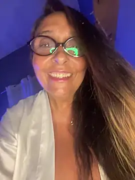 Snapshot of Annalua73 chatting on 8, 1, 2026 Annalua73 online show from 8, 1, 2026