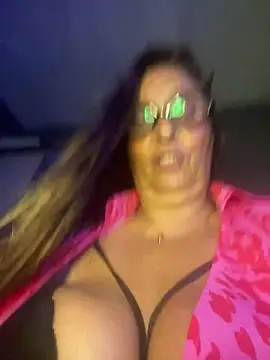 Snapshot of Annalua73 chatting on 11, 1, 2026 Annalua73 online show from 11, 1, 2026