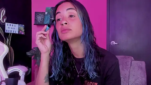 azula lillet online show from 26, 4, 2026