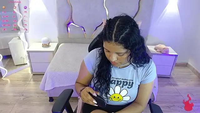 TATTI TAY online show from 4, 2, 2026